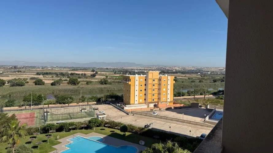 Apartamento de 2 dormitorios en Guardamar del Segura, Spain No. 1444 № 2