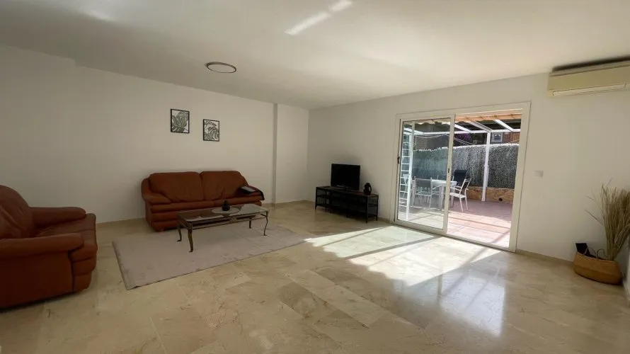 Сasa de 3 dormitorios en Albir, Spain No. 1408 № 6