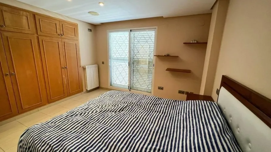 Apartamento de 4 dormitorios en Manises, Spain No. 1369 № 23