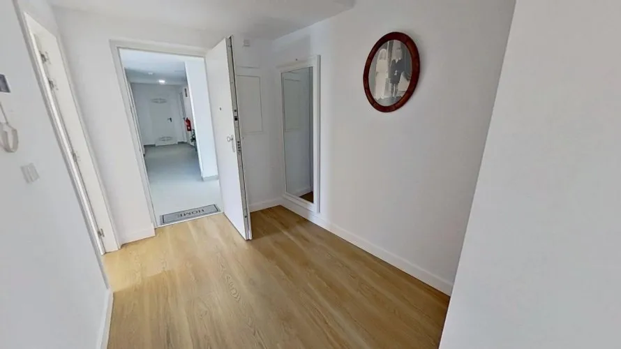 Apartamento de 2 dormitorios en Benidorm, Spain No. 111 № 7