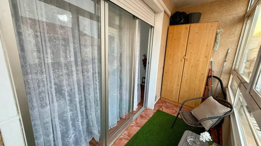 Apartamento de 2 dormitorios en Torrevieja, Spain No. 2719 № 6