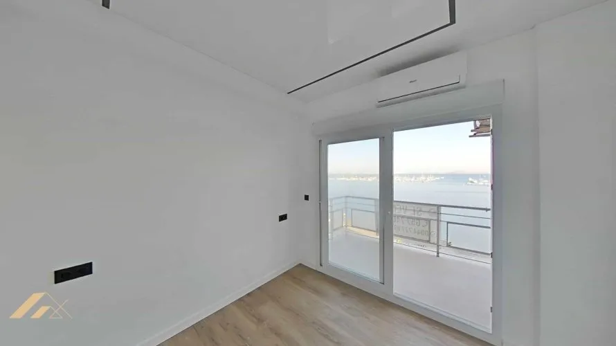 Apartamento de 3 dormitorios en San Pedro del Pinatar, Spain No. 820 № 23