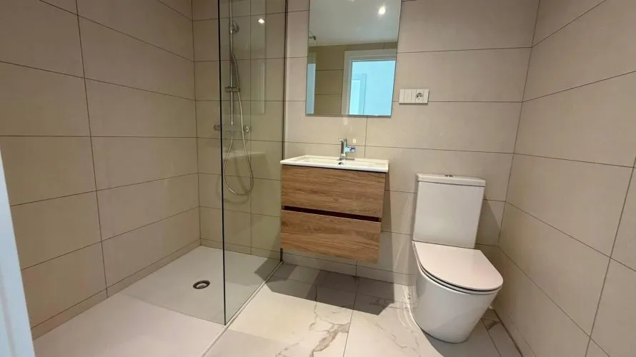 Apartamento de 2 dormitorios en Torrevieja, Spain No. 1600 № 17