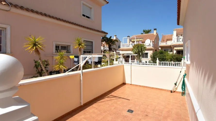 Villa de 180m² en Torrevieja, Spain No. 1557 № 20