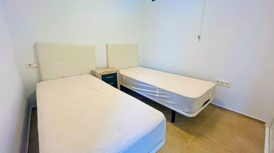 Villa de 5 dormitorios en La Zenia, Spain No. 1324 № 23