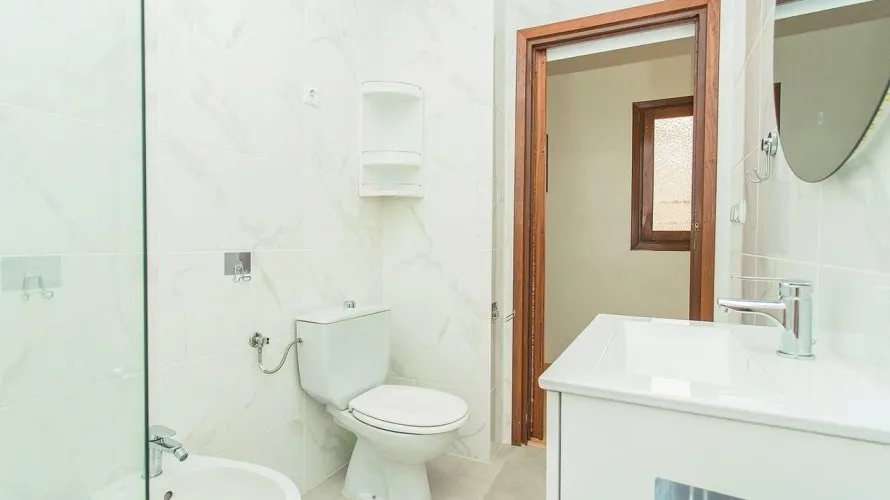 Apartamento de 3 dormitorios en Torrevieja, Spain No. 246 № 2