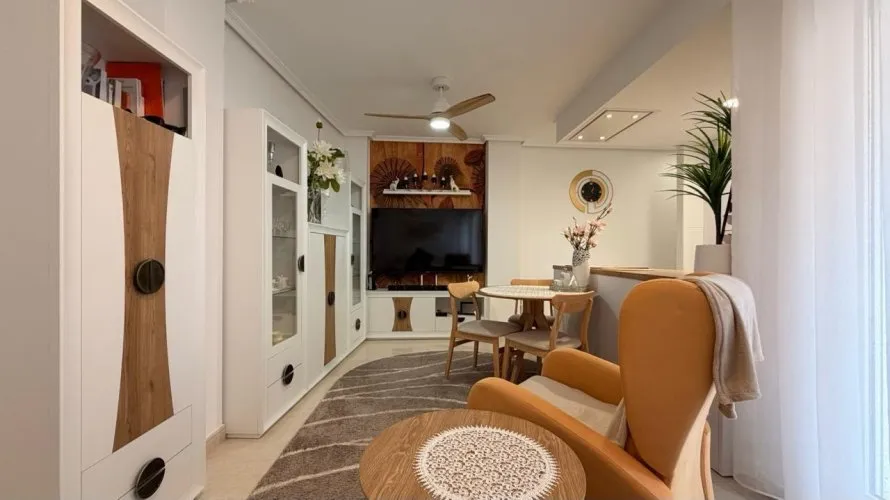 Apartamento de 3 dormitorios en Torrevieja, Spain No. 2878 № 22