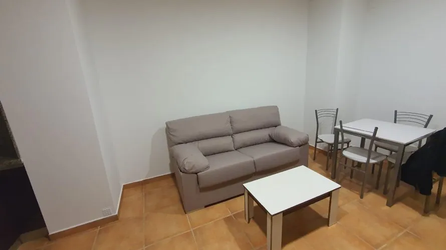 Propiedad comercial de 21 dormitorio en Alicante, Spain No. 843 № 3