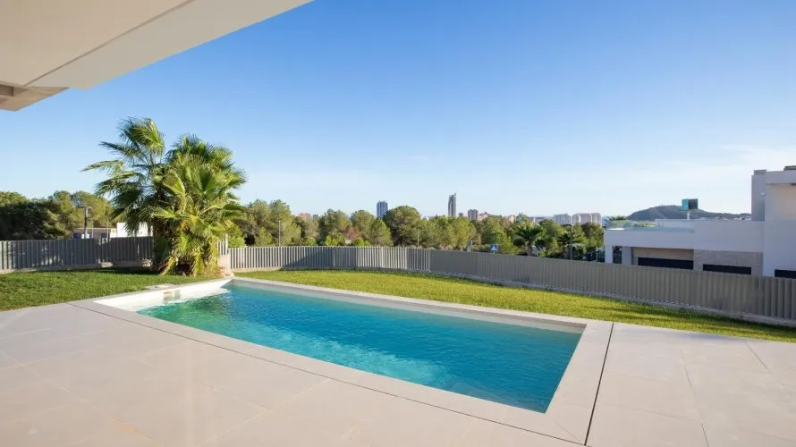 Villa de 3 dormitorios en Finestrat, Spain No. 739 № 3