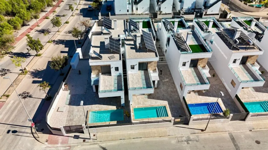 Apartamento de 3 dormitorios en La Alberca, Spain No. 902