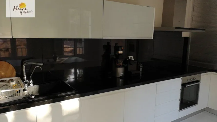 Villa de 4 dormitorios en Finestrat, Spain No. 269 № 15