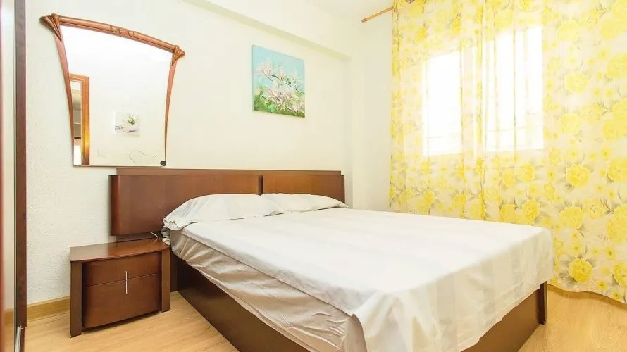 Apartamento de 3 dormitorios en Torrevieja, Spain No. 246 № 11