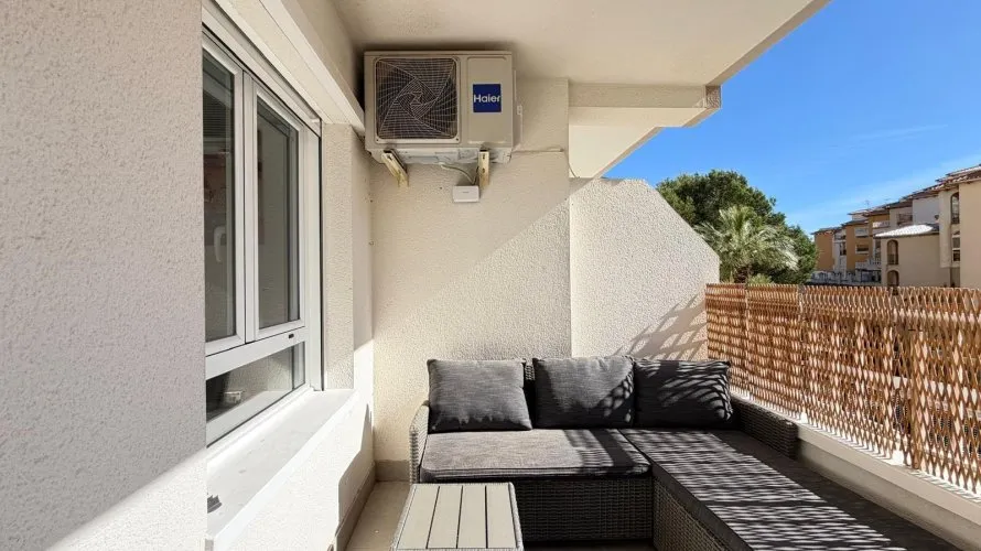 Apartamento de 2 dormitorios en Dehesa De Campoamor, Spain No. 252 № 17