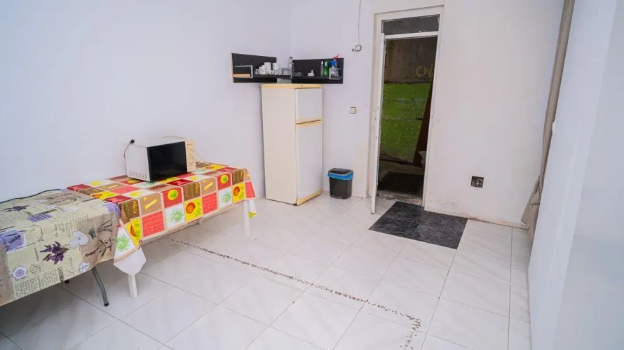 Propiedad comercial de 130m² en Avilés, Spain No. 2738 № 8