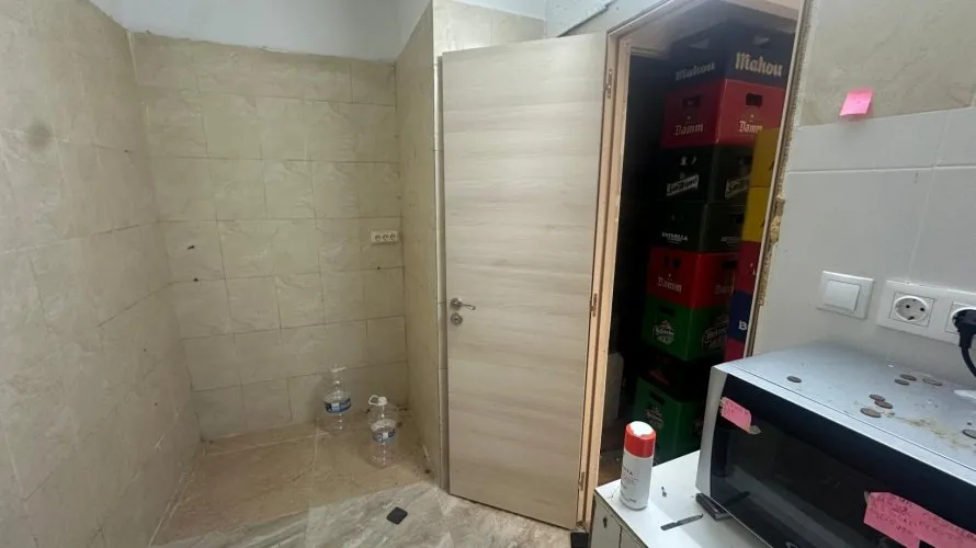 Propiedad comercial de 2 dormitorios en Alicante, Spain No. 2834 № 8