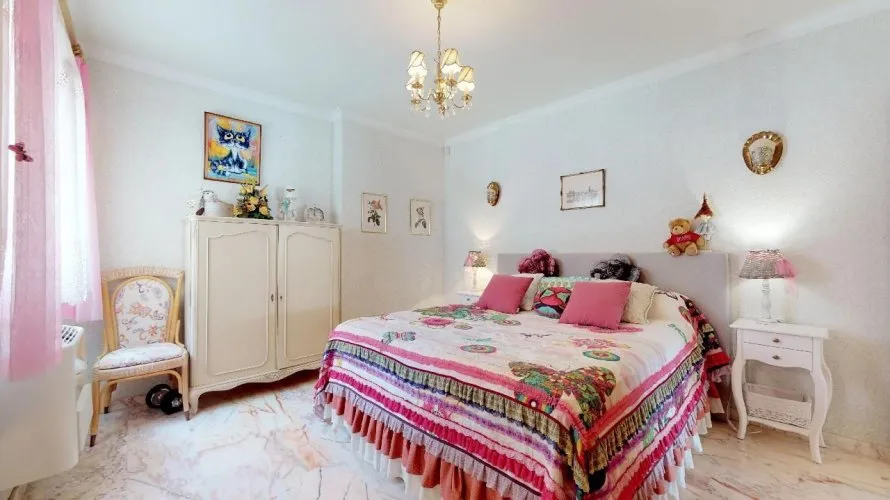 Villa de 7 dormitorios en Maryvilla, Spain No. 410 № 11
