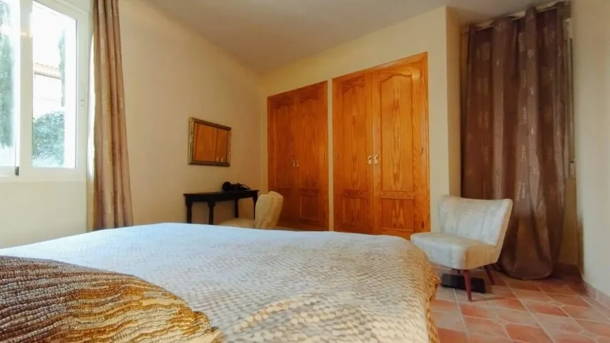 Villa de 8 dormitorios en Maryvilla, Spain No. 423 № 11