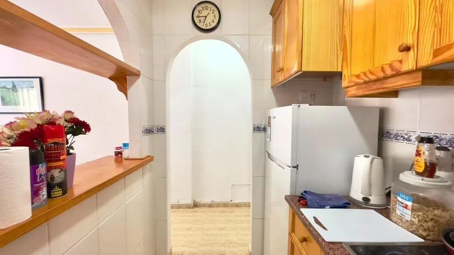 Apartamento de 1 dormitorio en Torrevieja, Spain No. 2932 № 17