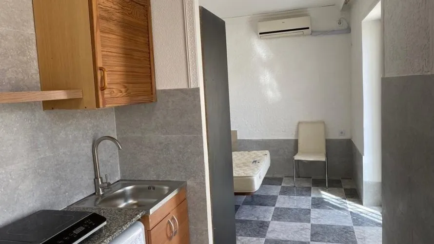 Apartamento de 2 dormitorios en Alicante, Spain No. 2940 № 4