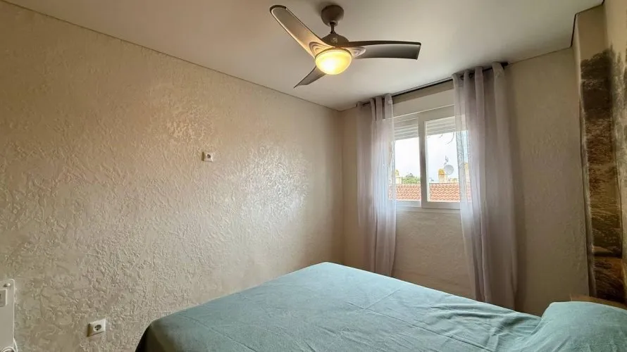 Apartamento de 2 dormitorios en Torrevieja, Spain No. 1068 № 16