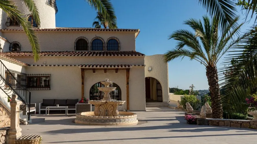 Villa de 11 dormitorios en Altea, Spain No. 1213 № 3