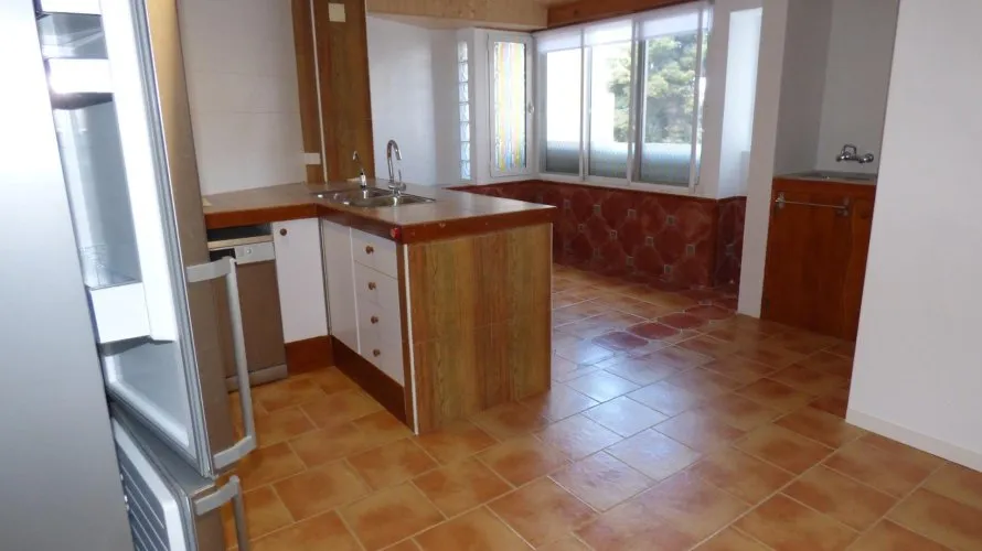 Сasa de 4 dormitorios en San Juan, Spain No. 745 № 1