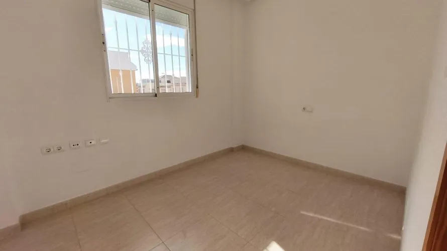 Сasa de 3 dormitorios en Rojales, Spain No. 1028 № 13