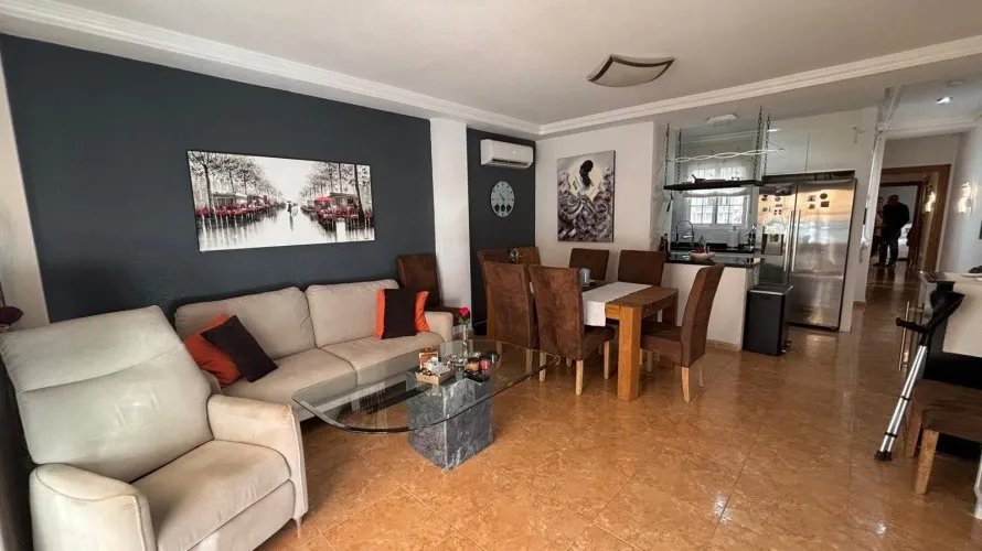 Apartamento de 1 dormitorio en Torrevieja, Spain No. 87 № 4