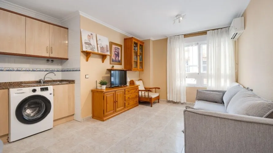 Apartamento de 2 dormitorios en Torrevieja, Spain No. 2859 № 22