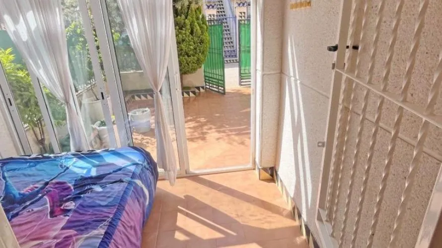 Сasa de 72m² en Guardamar del Segura, Spain No. 2939 № 10