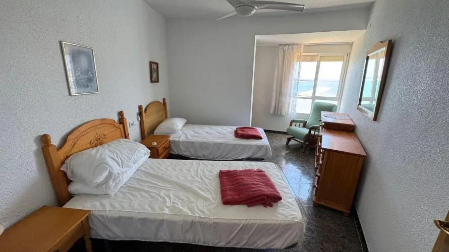 Apartamento de 3 dormitorios en Torrevieja, Spain No. 823 № 15