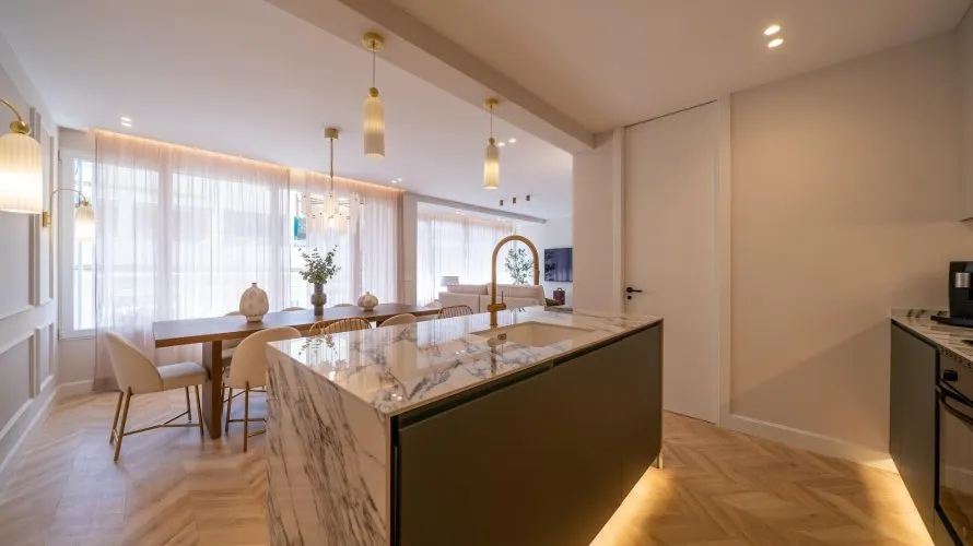 Apartamento de 3 dormitorios en Madrid, Spain No. 828 № 16