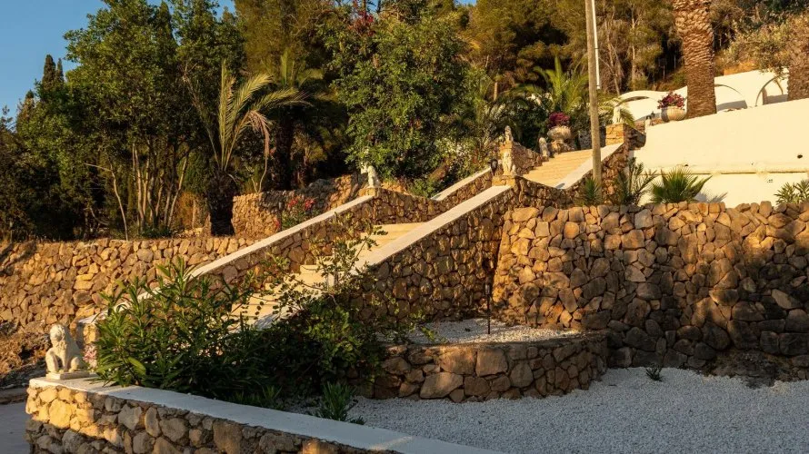 Villa de 11 dormitorios en Altea, Spain No. 1213 № 1