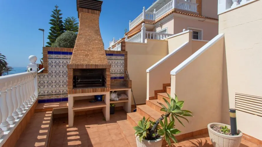 Villa de 180m² en Torrevieja, Spain No. 1557 № 22