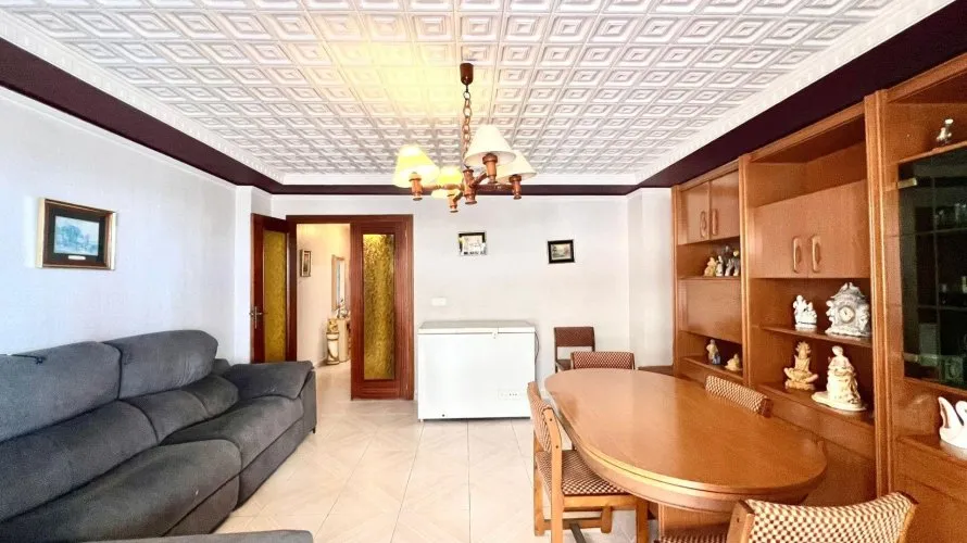 Apartamento de 3 dormitorios en Torrevieja, Spain No. 1138 № 2