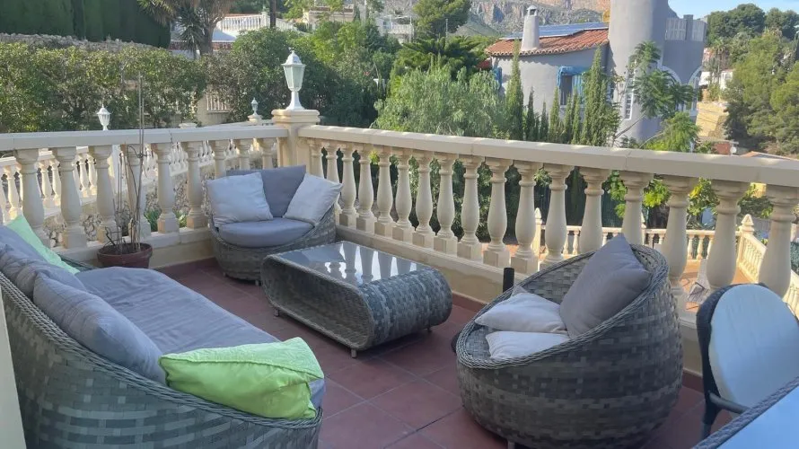 Apartamento de 4 dormitorios en La Nucia, Spain No. 1475 № 1