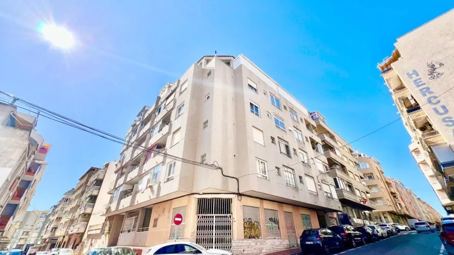 Ático de 1 dormitorio en Torrevieja, Spain No. 2840 № 28
