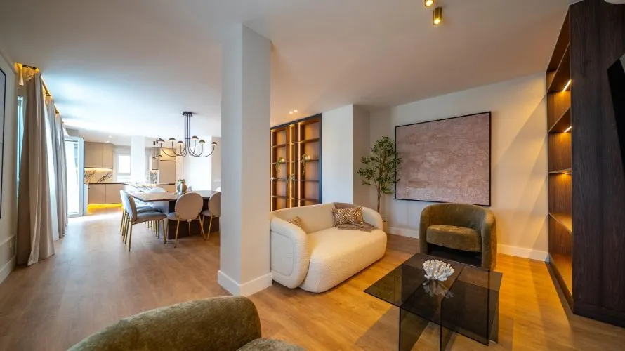 Apartamento de 3 dormitorios en Madrid, Spain No. 1191 № 5