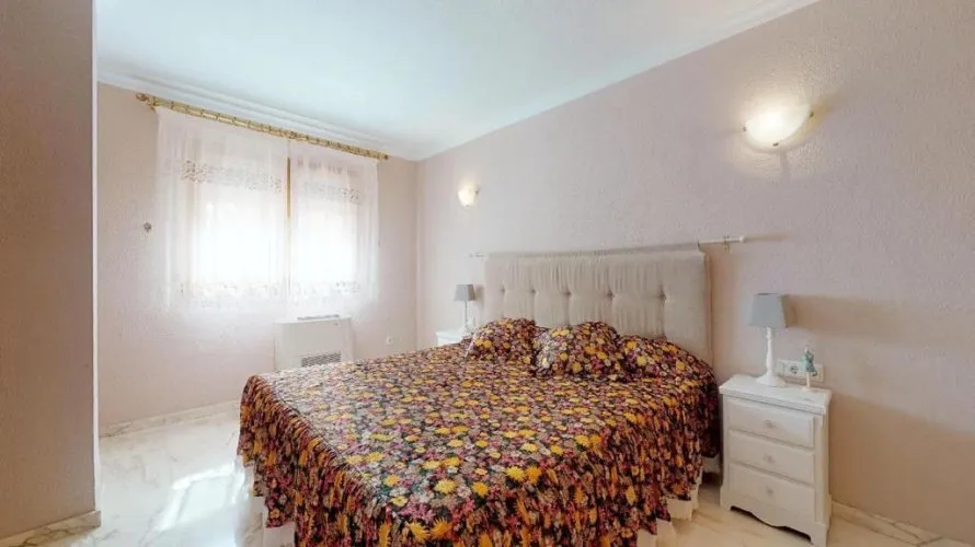 Villa de 7 dormitorios en Maryvilla, Spain No. 410 № 28