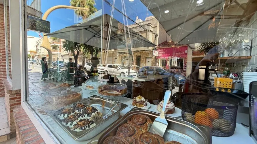 Propiedad comercial de 150m² en Torrevieja, Spain No. 2960 № 27