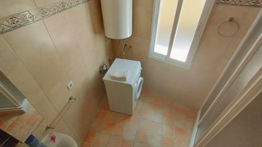 Villa de 8 dormitorios en Maryvilla, Spain No. 423 № 26