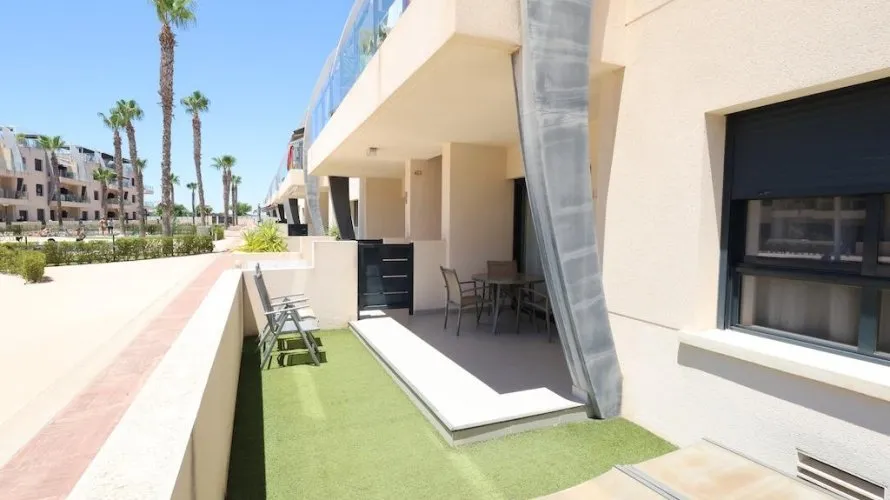 Apartamento de 2 dormitorios en Pilar de la Horadada, Spain No. 1599 № 3
