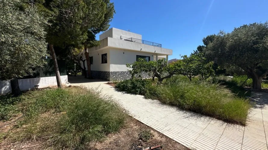 Villa de 5 dormitorios en San Vicente del Raspeig, Spain No. 1164 № 21