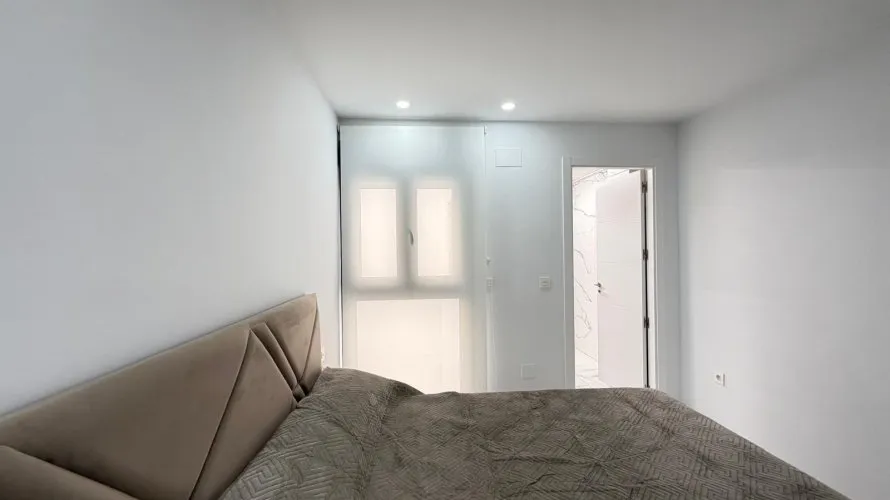 Apartamento de 2 dormitorios en Torrevieja, Spain No. 1055 № 6