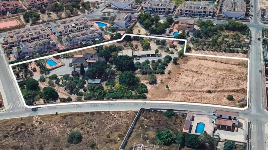 Apartamento de 2 dormitorios en Torrevieja, Spain No. 1388 № 13
