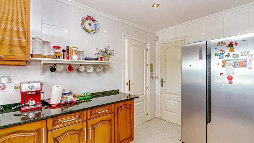 Villa de 185m² en Castilblanco de los Arroyos, Spain No. 1233 № 4