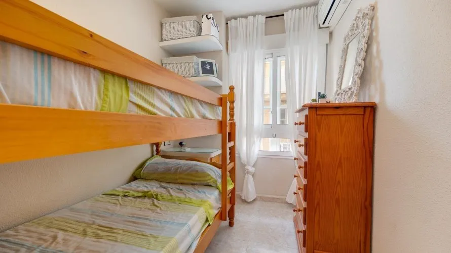 Apartamento de 2 dormitorios en Torrevieja, Spain No. 2859 № 13