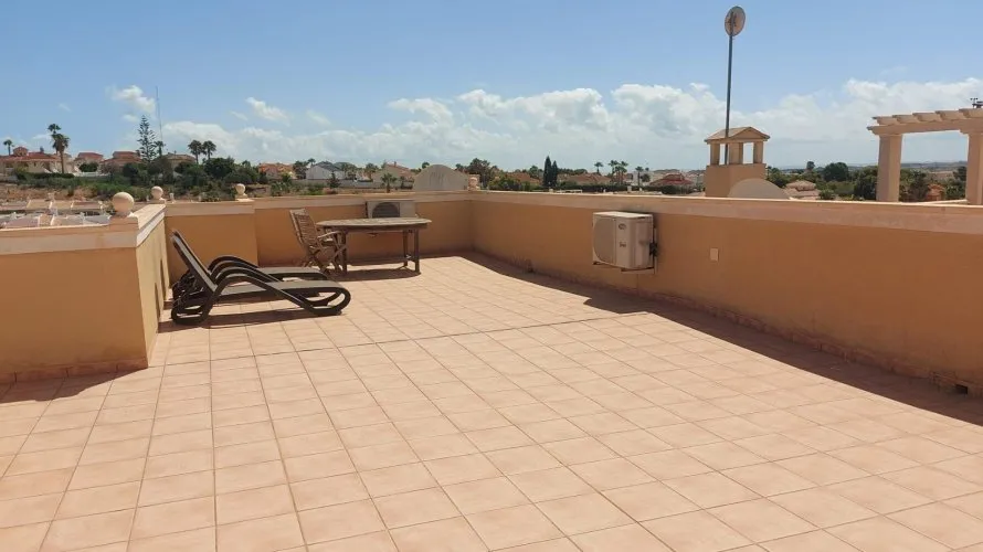 Villa de 3 dormitorios en Ciudad Quesada, Spain No. 510 № 9