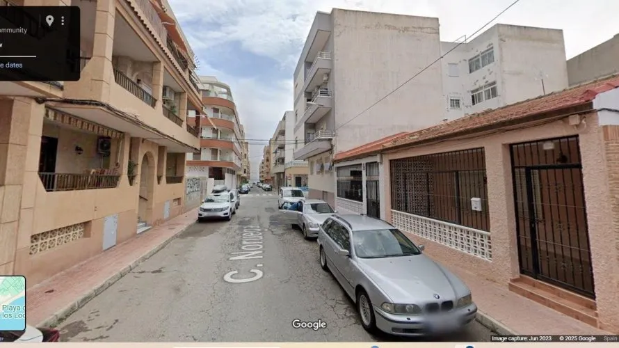 Сasa de 3 dormitorios en Torrevieja, Spain No. 784 № 16