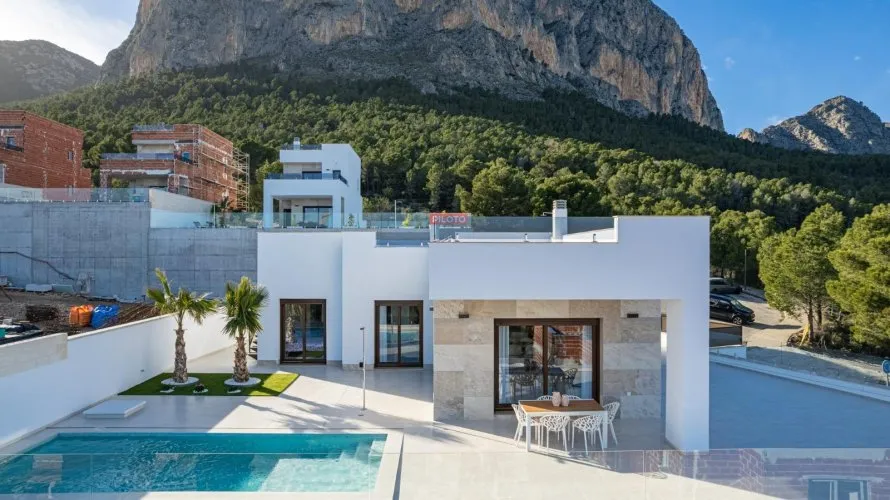Villa de 3 dormitorios en Polop, Spain No. 1029 № 17